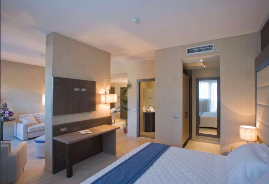 San Donato Golf Resort & Spa Santi Pokoj fotografie
